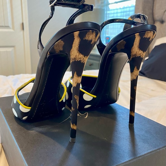 Polka Dot Giuseppe Zanotti Peep Toe Slingback Heels with Leopard Print, Size 40 - Picture 7 of 10